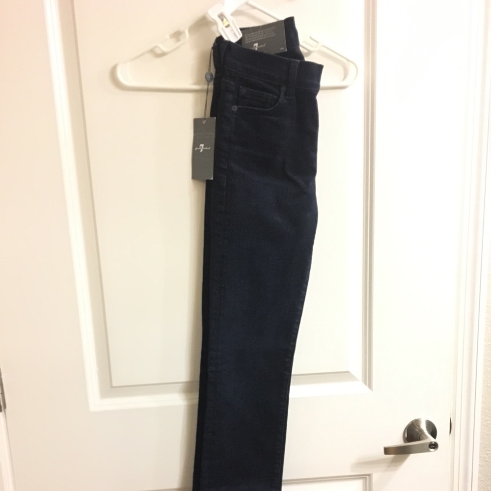 7 for all mankind NWT high waisted straightleg 25